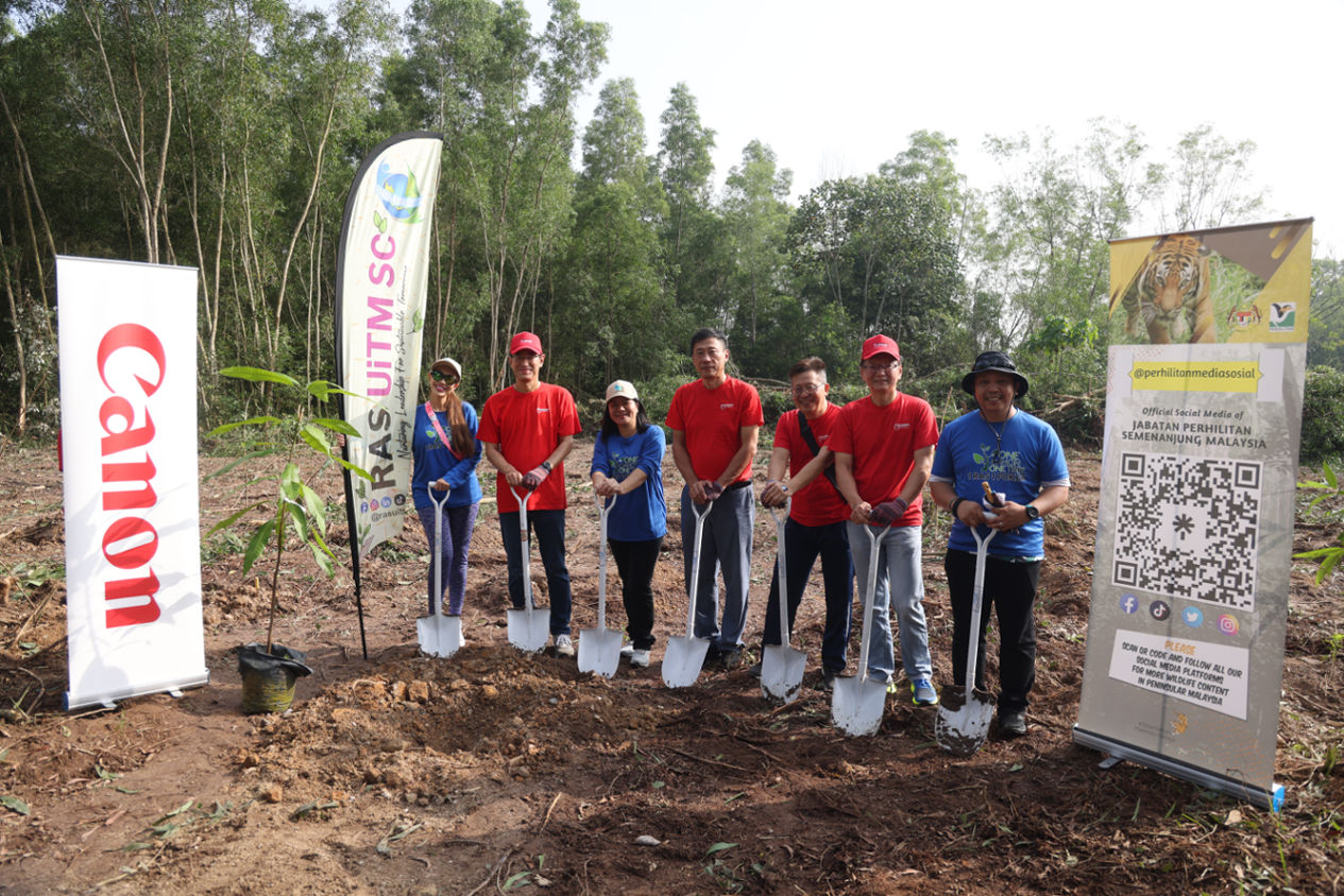 Canon's Environmental Efforts for 2023 Conclude at Paya Indah Wetlands